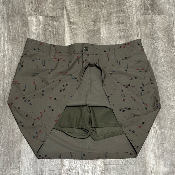 Women's Eddie Bauer Golf 14 Large Skort Olive Green Active Stretch Pockets NWOT - Picture 5 of 10